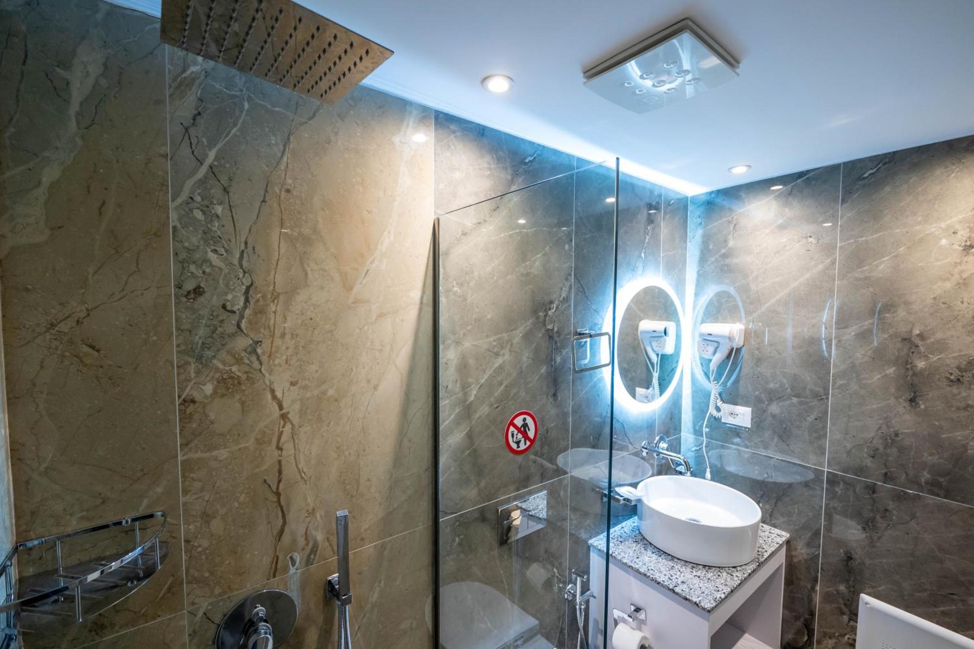 Feniks Hotel Ксамил Экстерьер фото